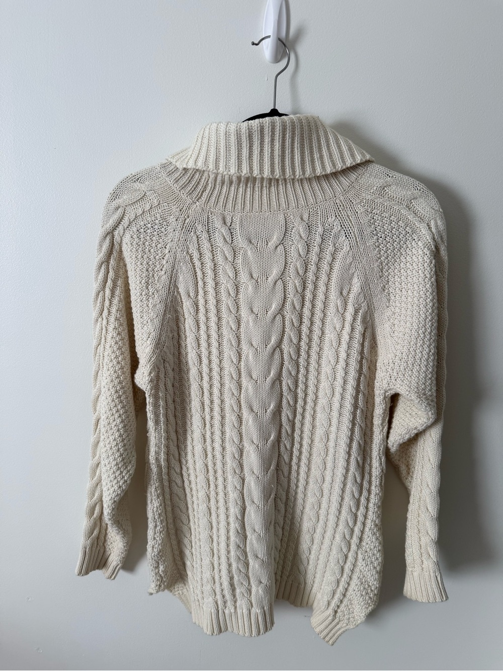 100% Irish Cotton Women's Cream Cable Knit Turtleneck Sweater - Picture 2 of 3